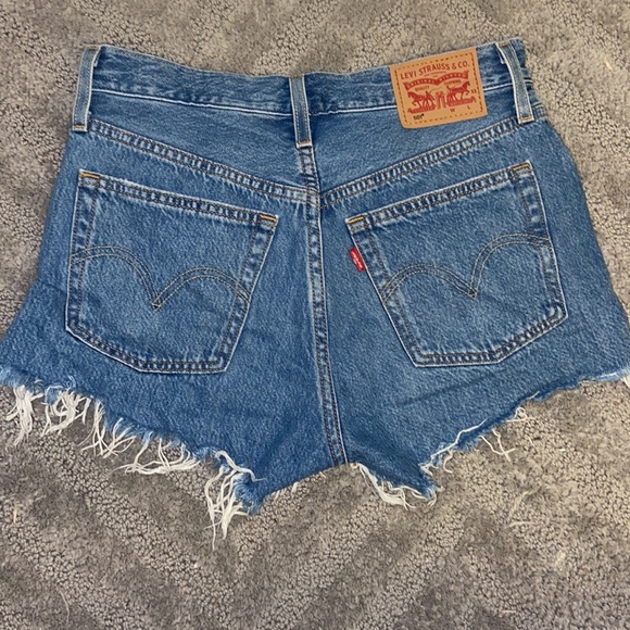 Levi’s 501 Original Denim Shorts - Picture 6 of 7